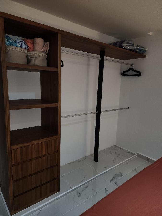 Astoria Gated Condos 칸쿤 외부 사진